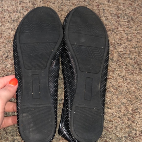 Black flats - Picture 2 of 5